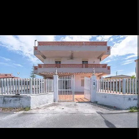 Casa Melina E Enzo * Agnone Bagni